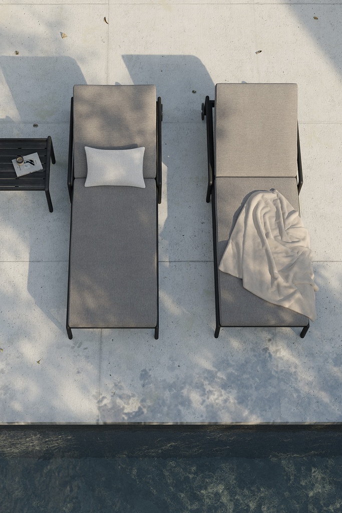 Chaise longue de jardin Teck noir / coussin fin Mocha Jack